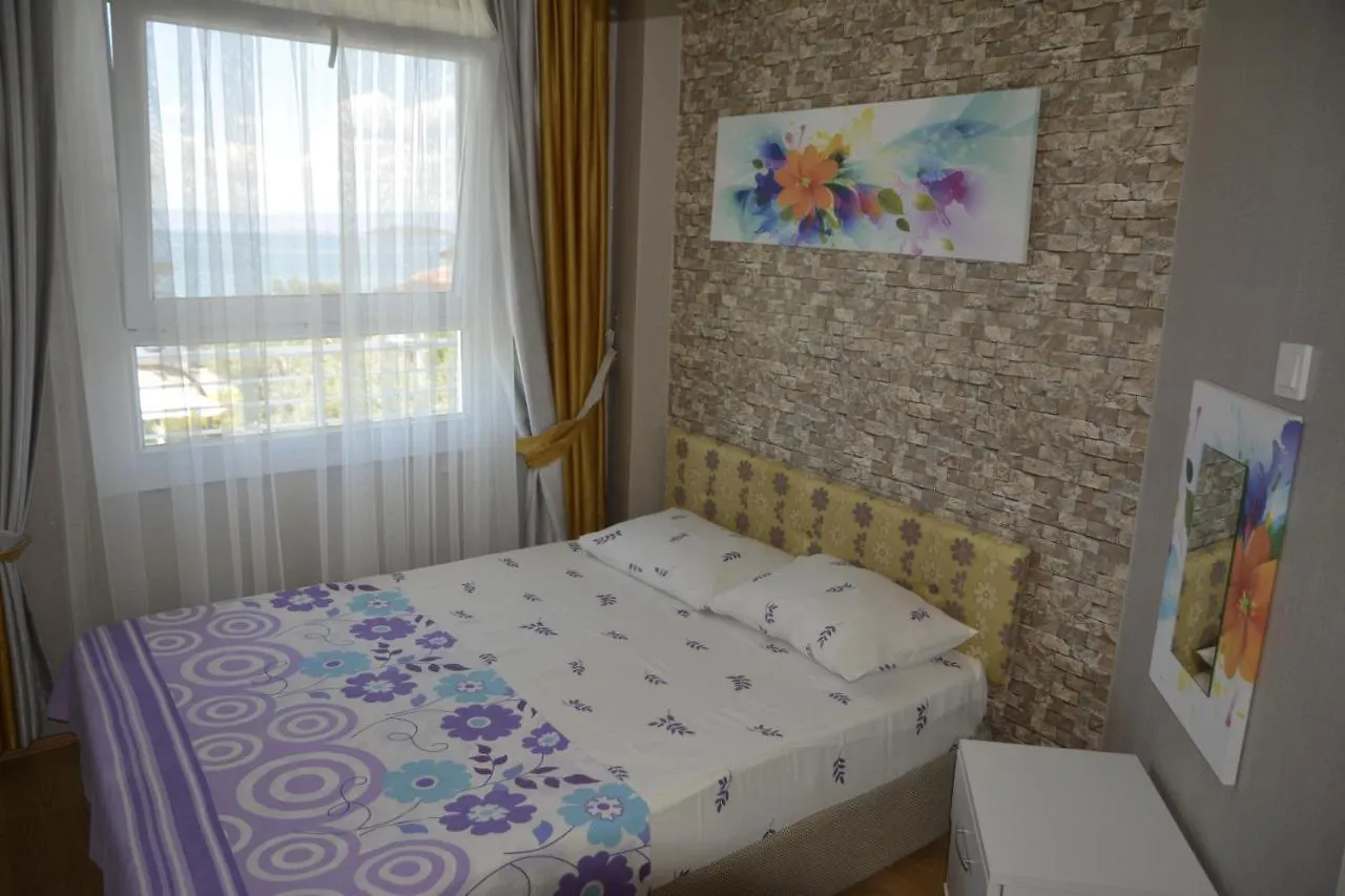 Ege Apart & Hotel Ayvalik 0*,