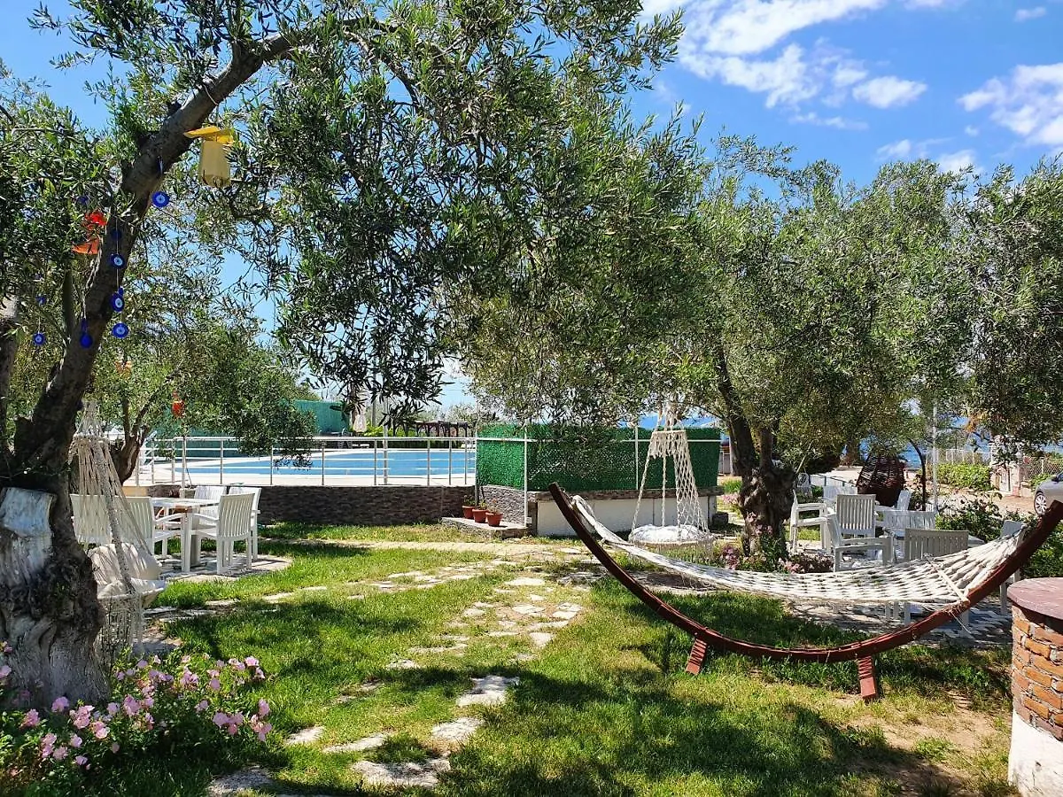 Guest house Ege Apart & Hotel Ayvalik