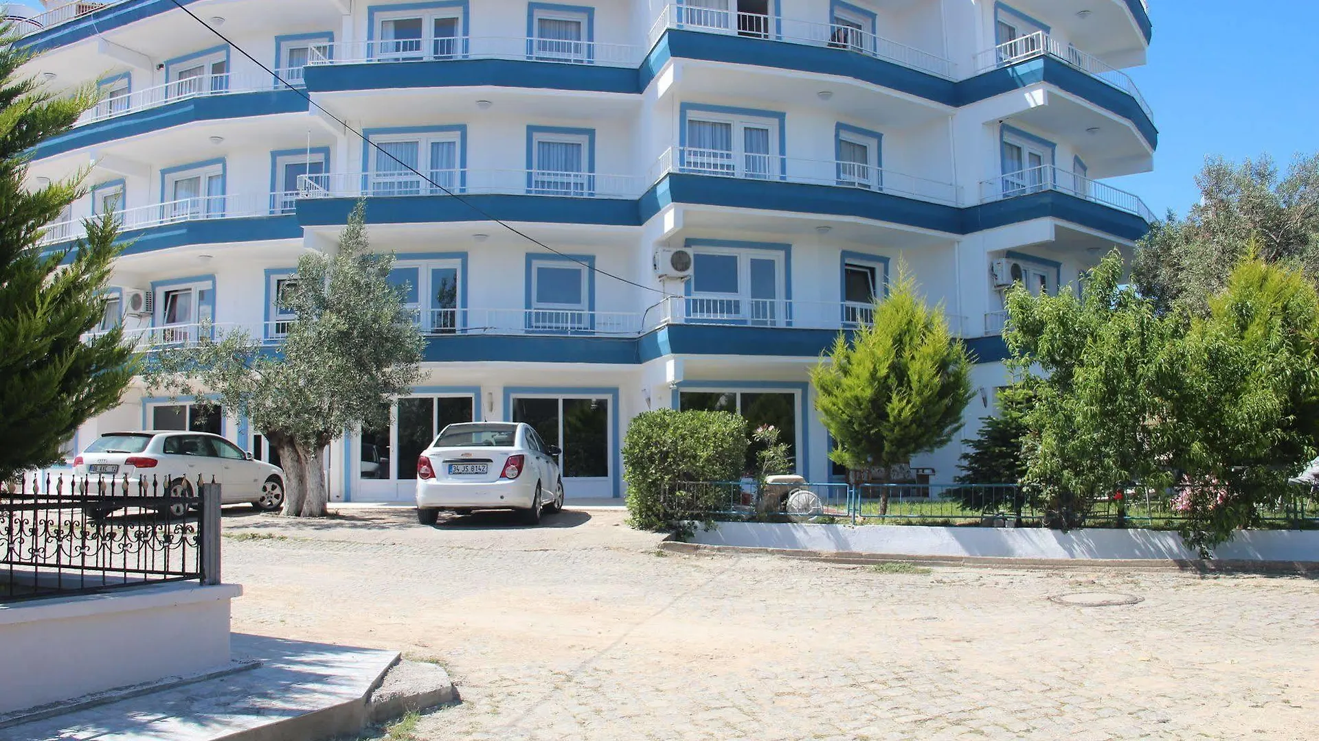 Ege Apart & Hotel Ayvalı